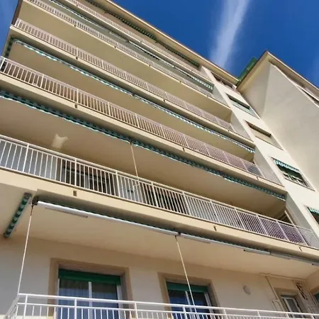 Апартаменти Sophie Vista Mare